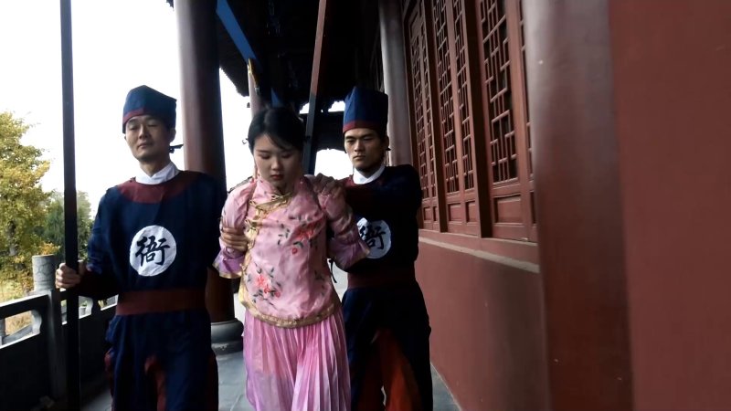 五花大梆胜景山庄视频新作品之白丽娘！本作品可在线看！