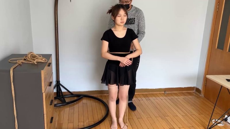 麻绳kb绳之韵vk新作品之小美雅雯初梆即巅峰高难度！本作品可在线看！